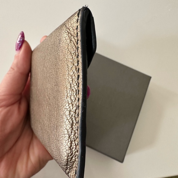 💯 Authentic Alexander McQueen bronze wallet - Picture 7 of 9